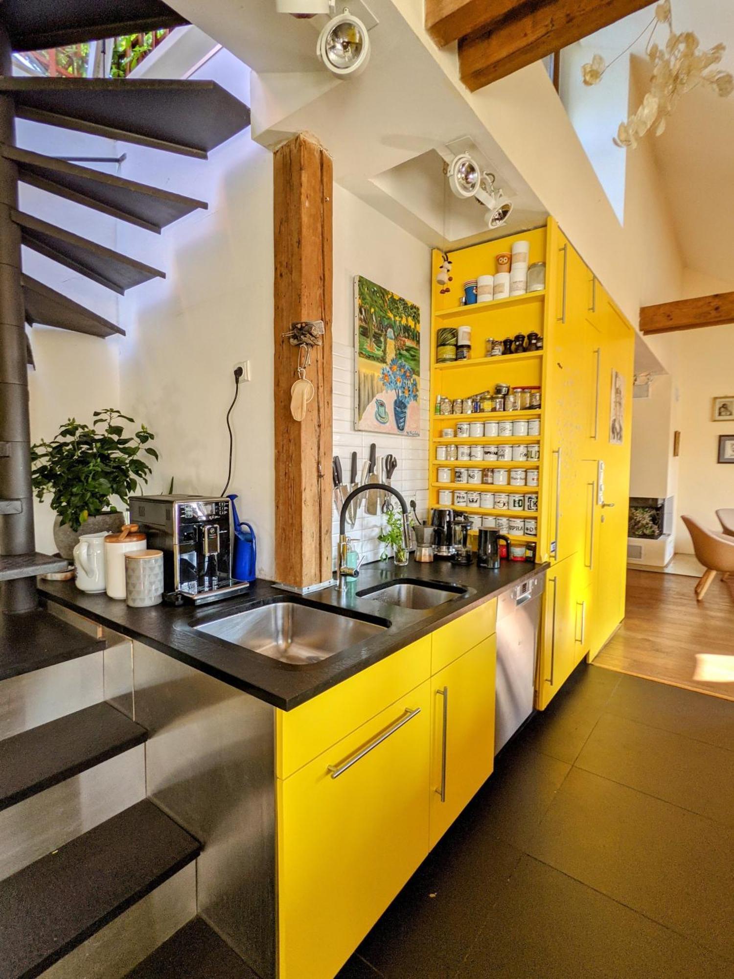 Guestrooms, Rooftop With Garden, Spacious Living Room, Character And Fireplace Affittacamere Praga